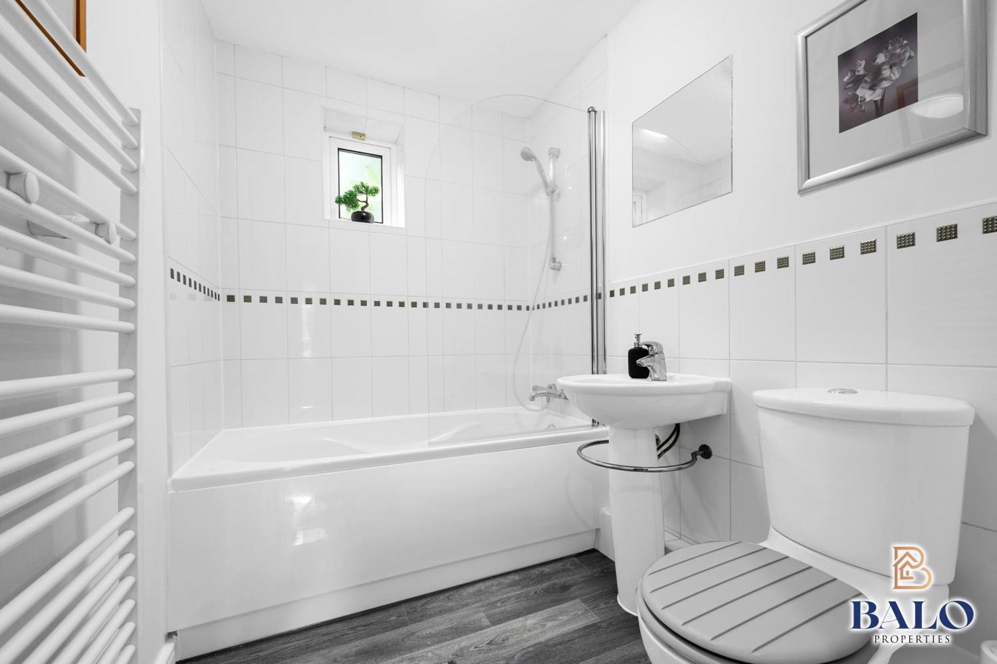 Modern Spacious 2bedroom Great! Location By Etihad Mancity Stadium& Coop Live Arena Apartamento